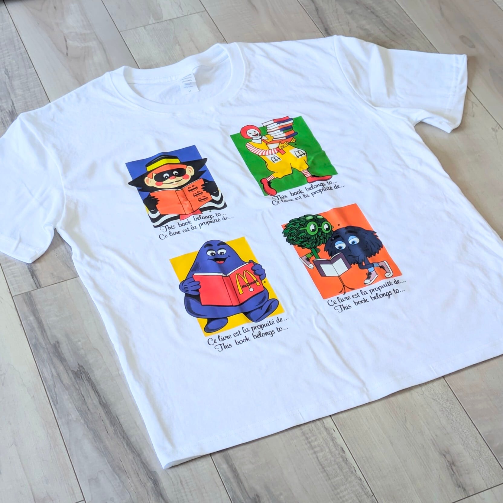 【 McDonald's ( マクドナルド )】『 this book〜 』Tシャツ / ロナルド・マクドナルド / ハンバーグラー / グリマス / フライキッズ 〚アメリカン雑貨 アメトイ〛