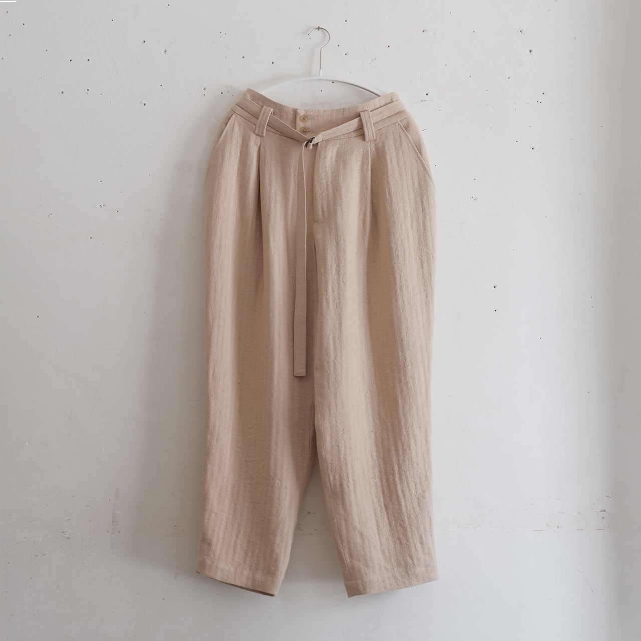 unisex egg pants A／herringbone linen〈gray×olive〉 | SALUÉ