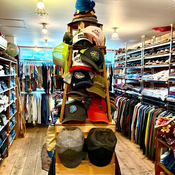 1点物◇ゴンザガ大学カレッジロゴ帽子メッシュキャップ古着メンズ