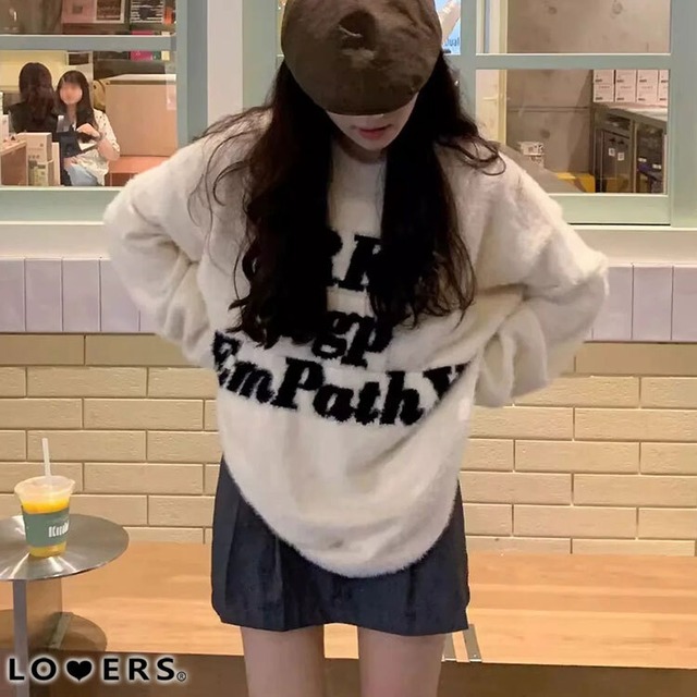 ロゴデザインシャギーニットプルオーバー