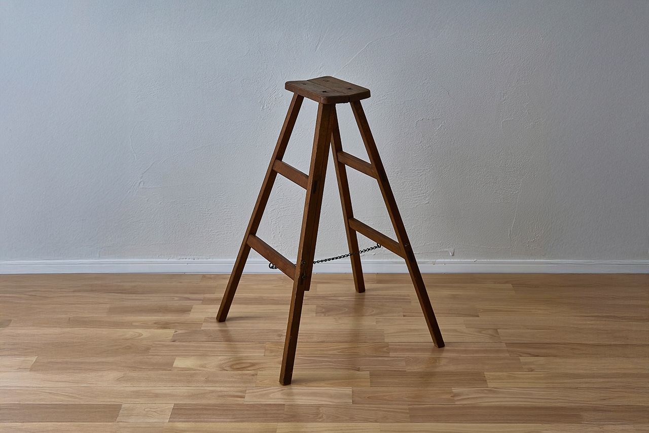 アンティーク/木製/脚立/踏み台/折りたたみ/昭和レトロ/インテリア/ディスプレイ/アトリエ/ステップ/古道具/ヴィンテージ/インダストリアル