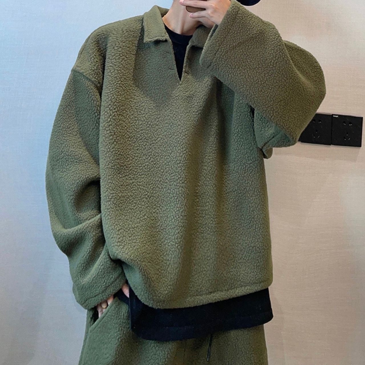 アーミーグリーンボアトップス（別売りでセットアップのパンツあり）　1045