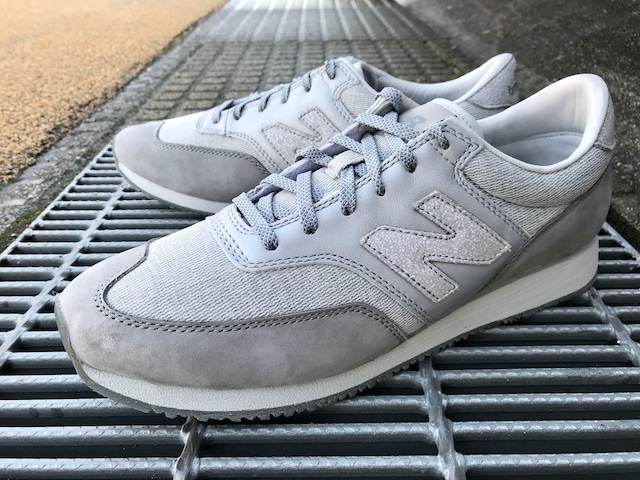 NEW BALANCE x BERGDORF GOODMAN CW620BGG (SILVER/GREY)