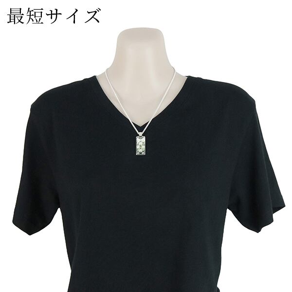New GUCCI グッチ アクセサリー ペンダント GGシグネチャー タグ