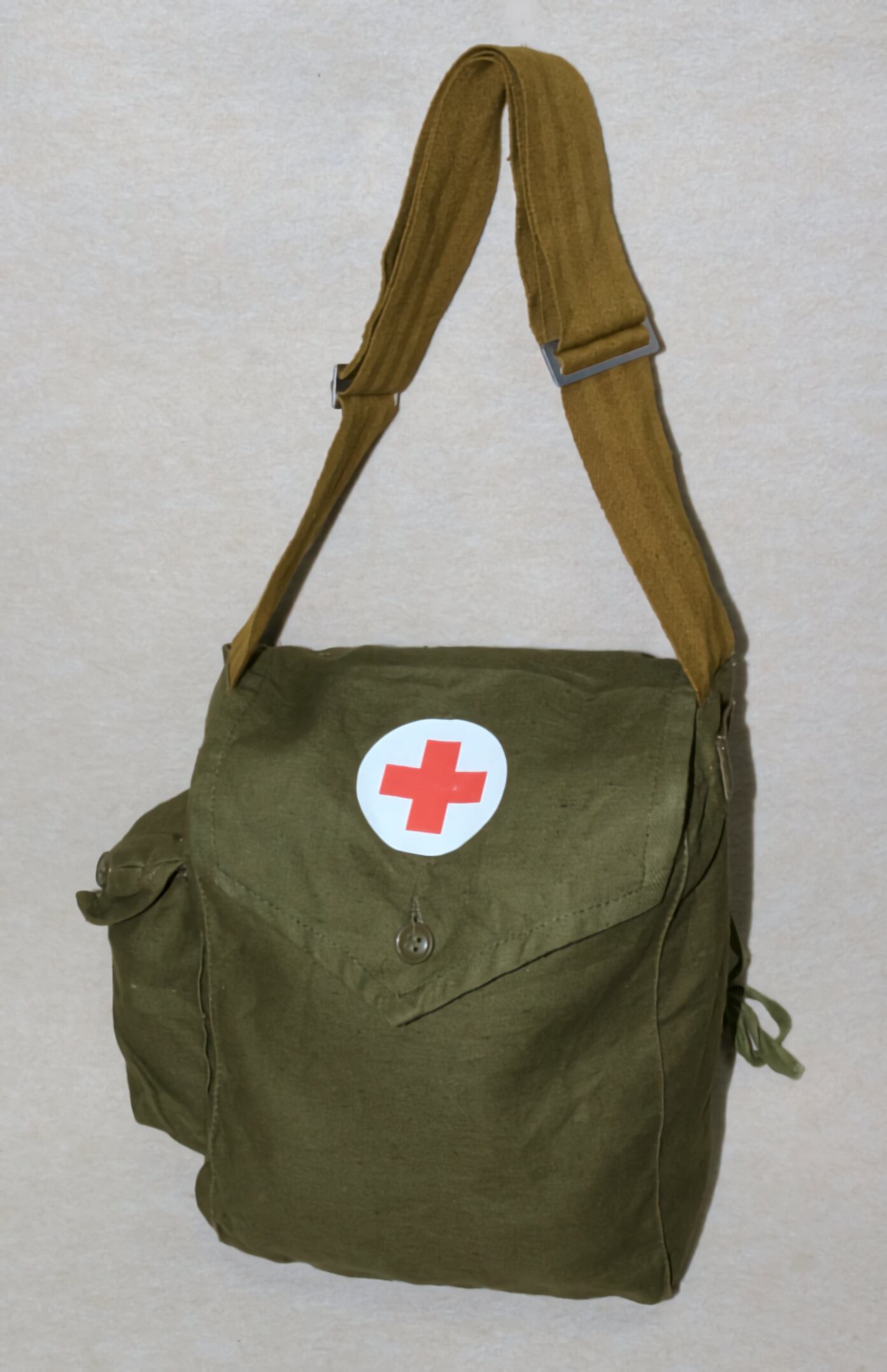 M11 ビンテージ 旧ソ ロシア軍用 メディカルバッグ シミ汚れ有り