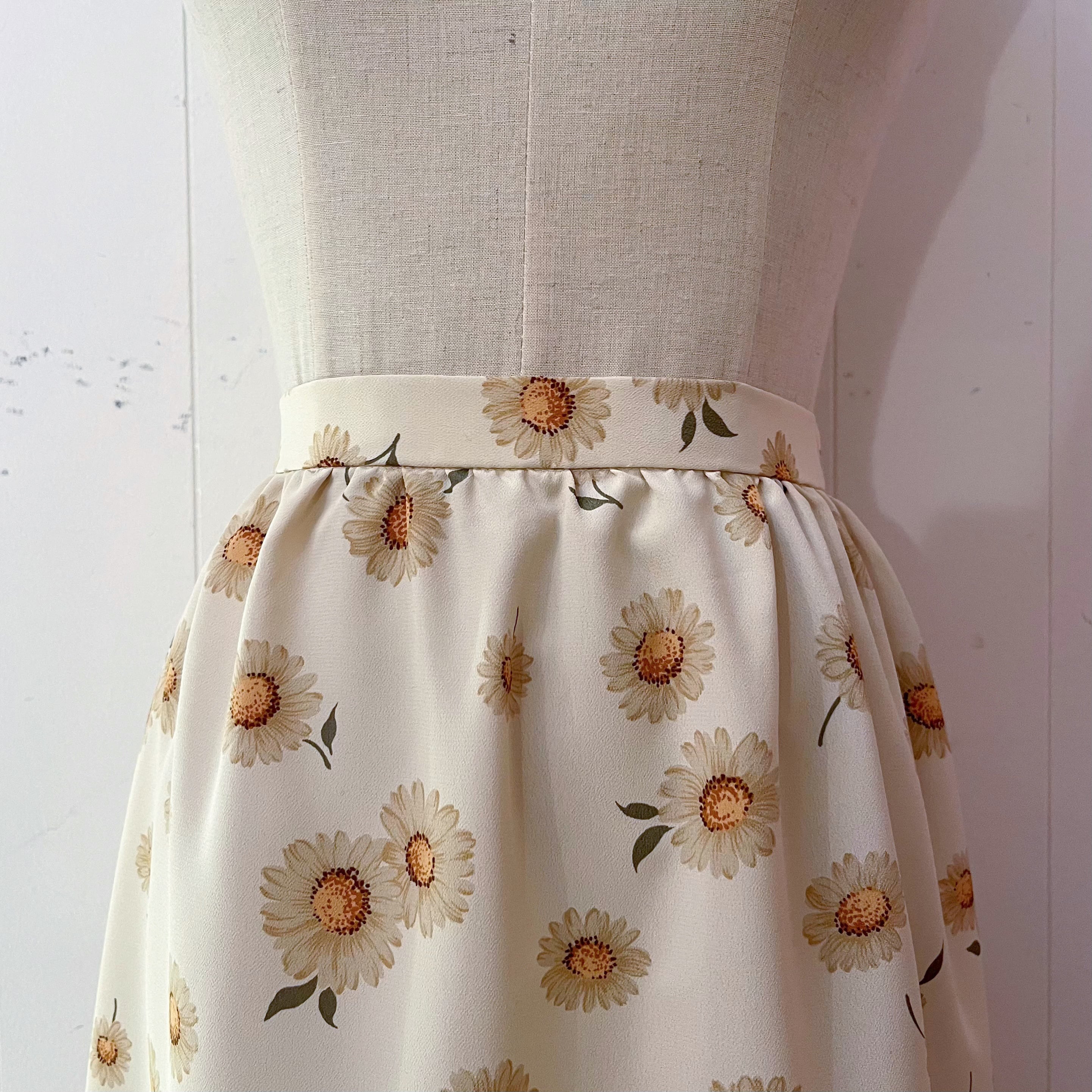 cream marguerite gather skirt