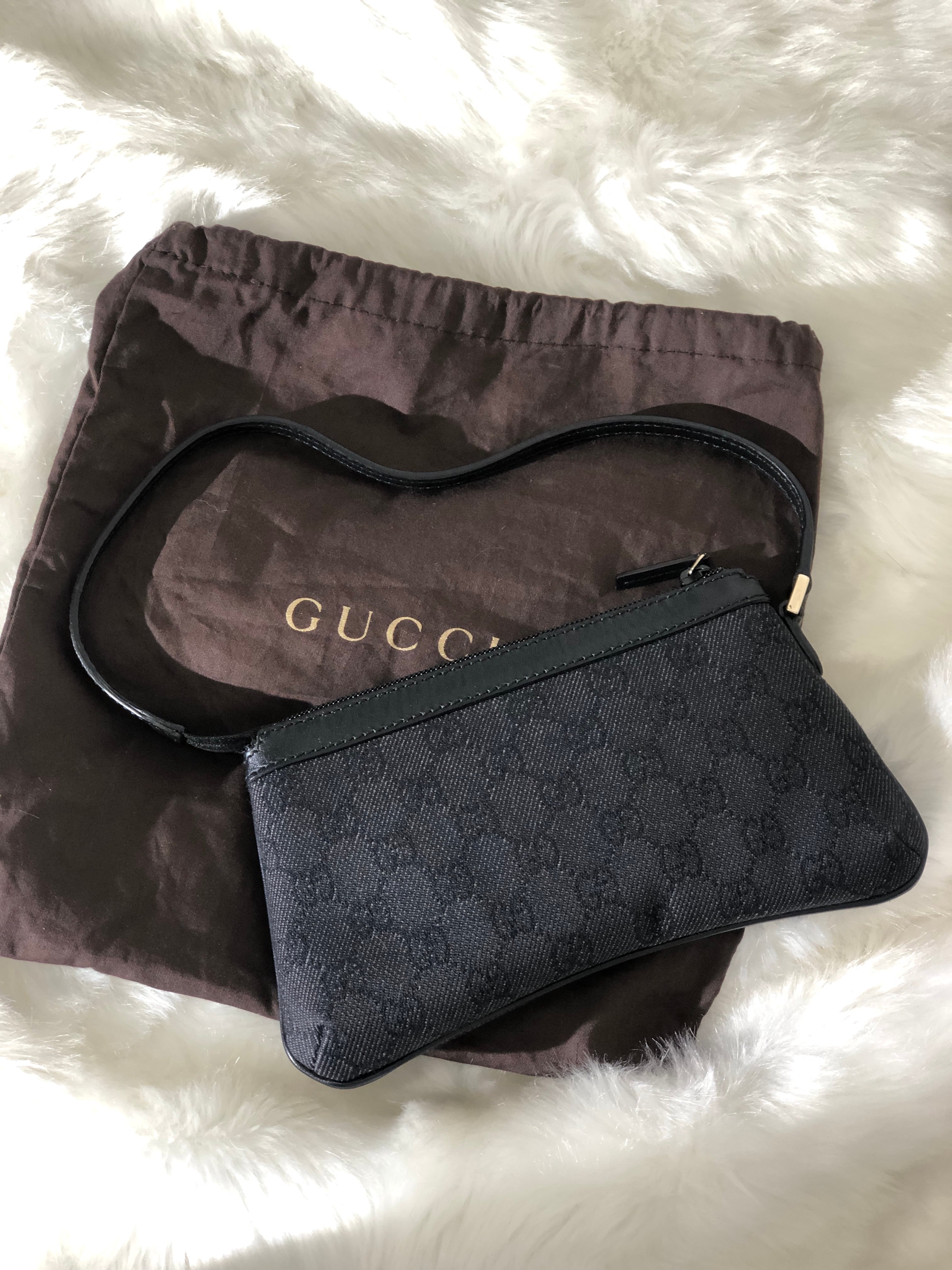 GUCCI GG pattern canvas hobo mini bag black vintage old c3ne6d