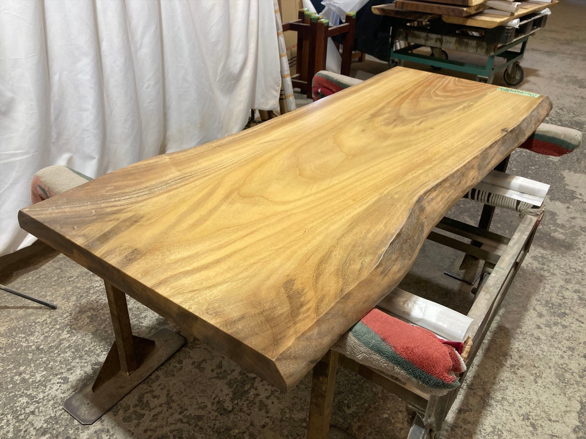 クス9029 楠 一枚板無垢材 1790x660‐620‐700x55mm ダイニングテーブル