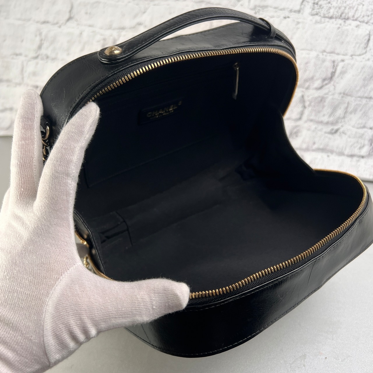 CHANEL シャネル ココマーク  レザー ショルダーバッグ ブラック A-11977