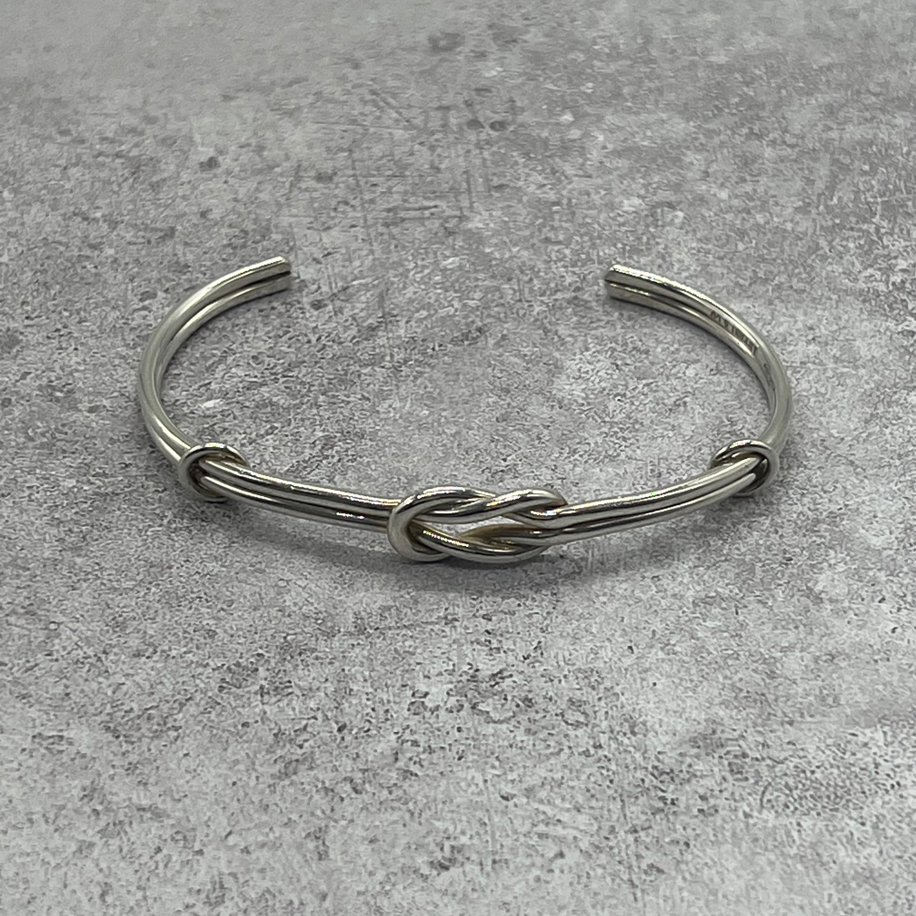 【希少】ティファニー TIFFANY&CO センターノット カフ バングル SV