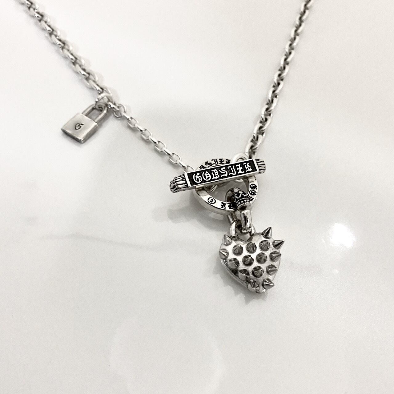 スタッズ(スパイク)ネックレス SPIKE:HEART NECKLACE T-BAR / スパイクハートTバーネックレス | GODSIZE