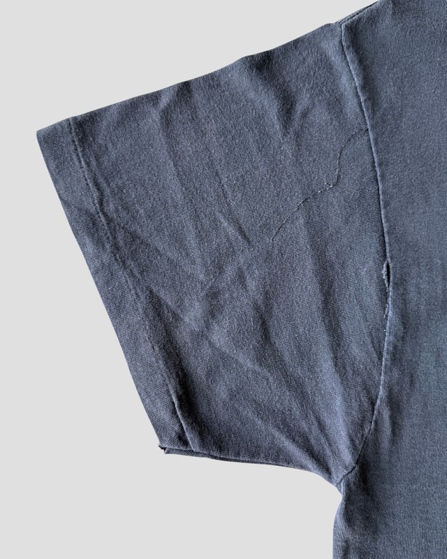 -SOHO NEW YORK- Vintage 90s L T-shirt made in USA