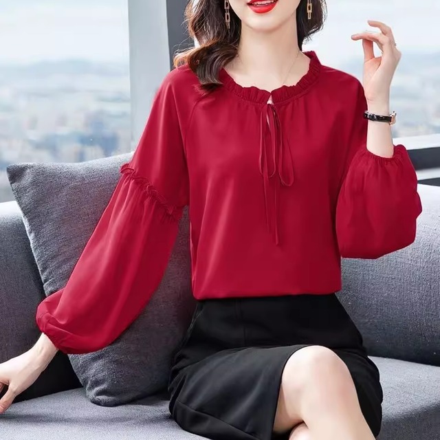 【送料無料】 ブラウス 3色 30代 40代 女性用 レディース ママ トップス ロング丈 ゆったり 長袖 ランタンスリーブ Uネック Aライン フレア プルオーバー フリル 薄手生地 無地 かわいい 大人可愛い 大人女子 こなれ感 シンプル カジュアル 大人 上品 おしゃれ お洒落 ラフ コンサバ シック デート お出かけ お茶会 女子会 休日 授業参観 秋 オールシーズン シーズンレス 着回し デイリーユース ファッション コーデ スタイル 楽ちん 定番アイテム 着痩せ 垢抜け