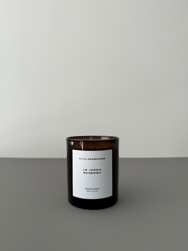 OLIVIA FRAGRANCES / LE JARDIN BOHÉMIEN SCENTED CANDLE 220g