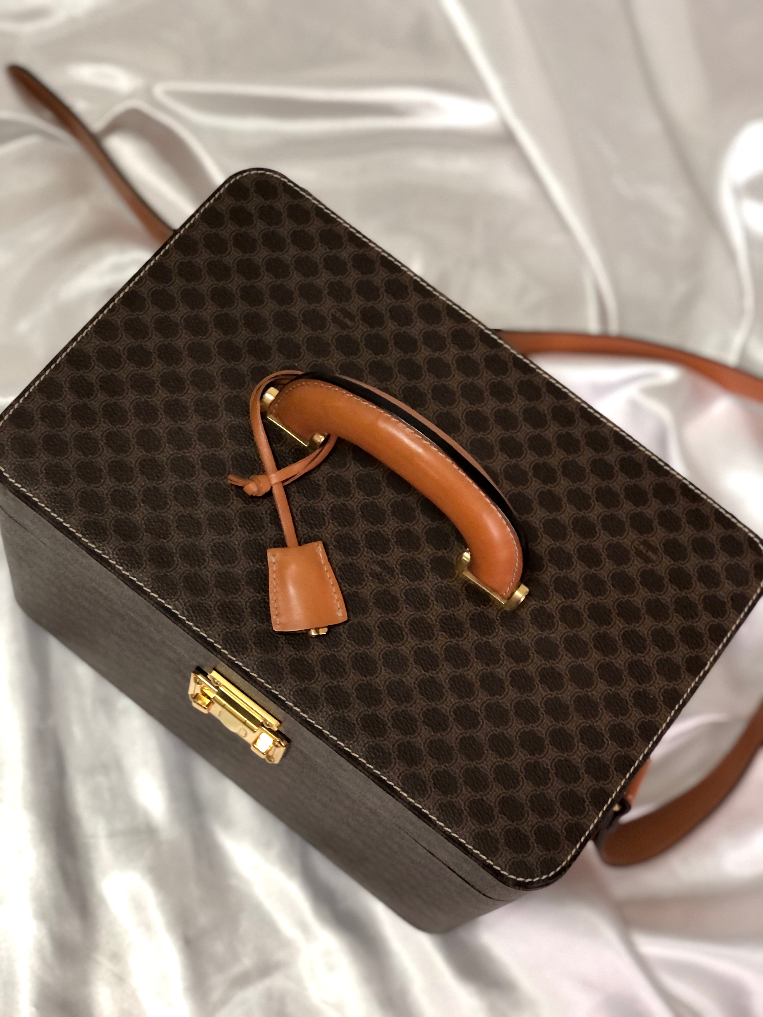 CELINE セリーヌ マカダム フロントロック メイクボックス 2way
