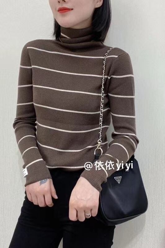 ボーダー　タートルネックニット　AJ111-560