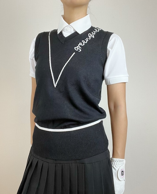 ＊即納＊GQ V-line vest（Black / White）