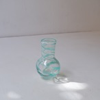 水色のビー玉のような一輪挿し