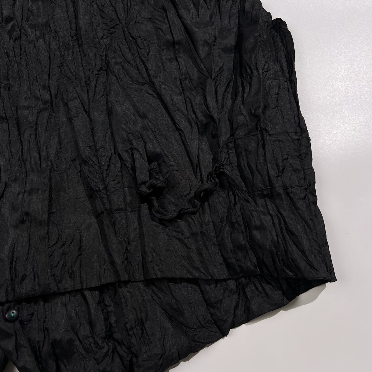 希少 レア ISSEY MIYAKE MEN イッセイミヤケ メン シワ加工 カラフルボタン ジレ ベスト サイズ M /ブラック/ビンテージ