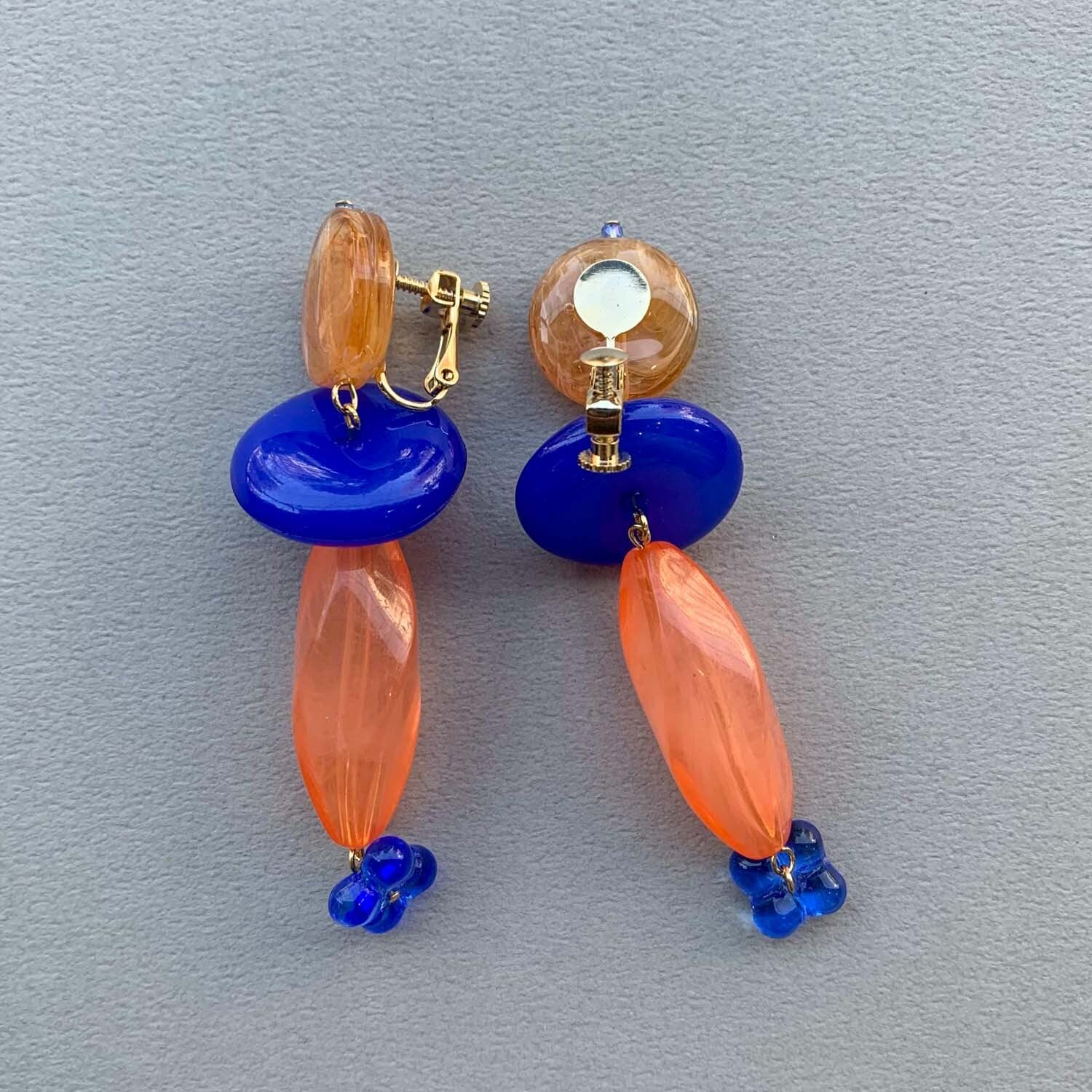 オレンジ×青カラフルビーズ〈ピアス/イヤリング〉 | Dua-アクセサリー