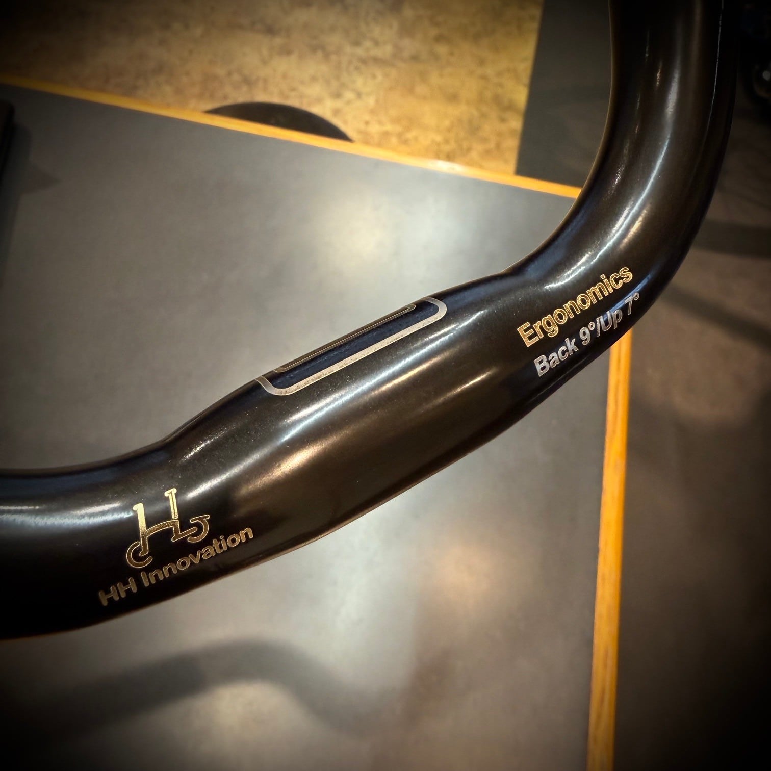 【値段相談OK❗️】BROMPTON用 H&Hチタン製ハンドルバー H&H Titanium Lowrise Bar 再入荷しております！ : LORO CYCLE WORKS