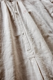 1900s フランス 清貧の画家へ 手織りシャンブルリネンによるグランパシャツ アンティーク