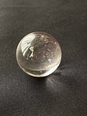 ヒマラヤ水晶丸玉　約24mm 約20g