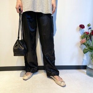 "BLACK" SATIN EASY PANTS