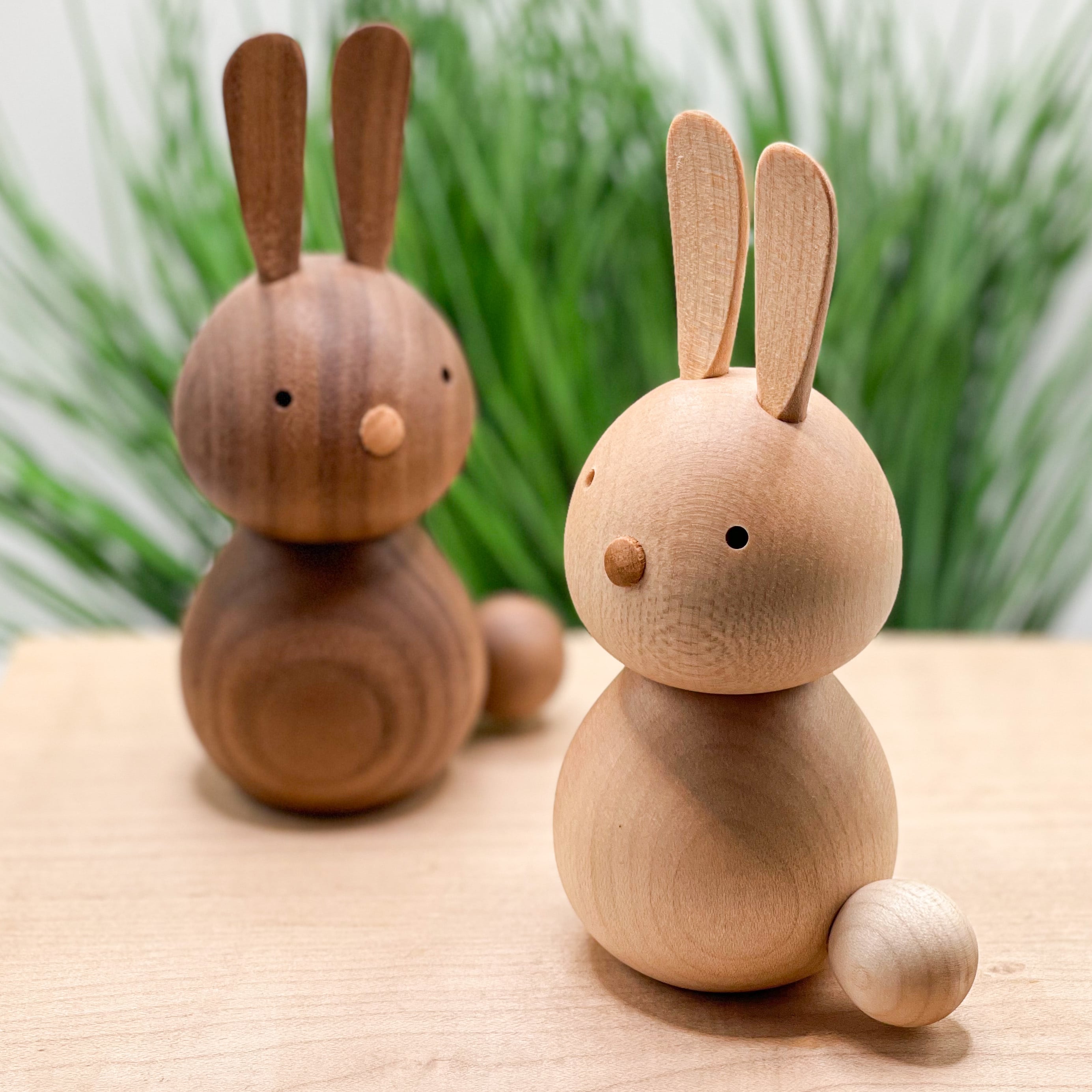 干支の置き物・卯】うさぎ 木製ハンドメイド お正月の御年賀
