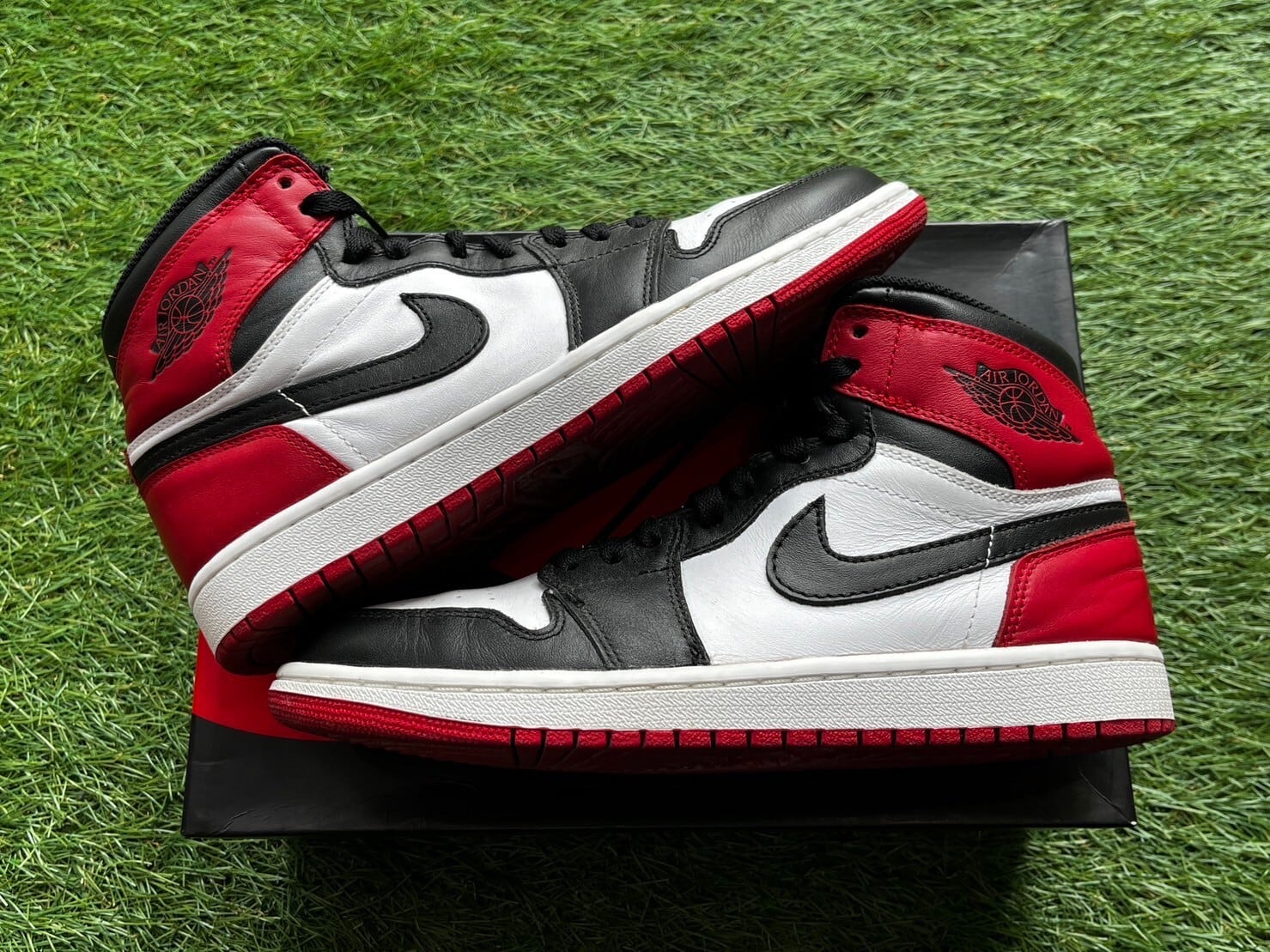 NIKE AIR JORDAN 1RETRO HIGH OG BLACK TOE 555088-184 26㎝ 35423 