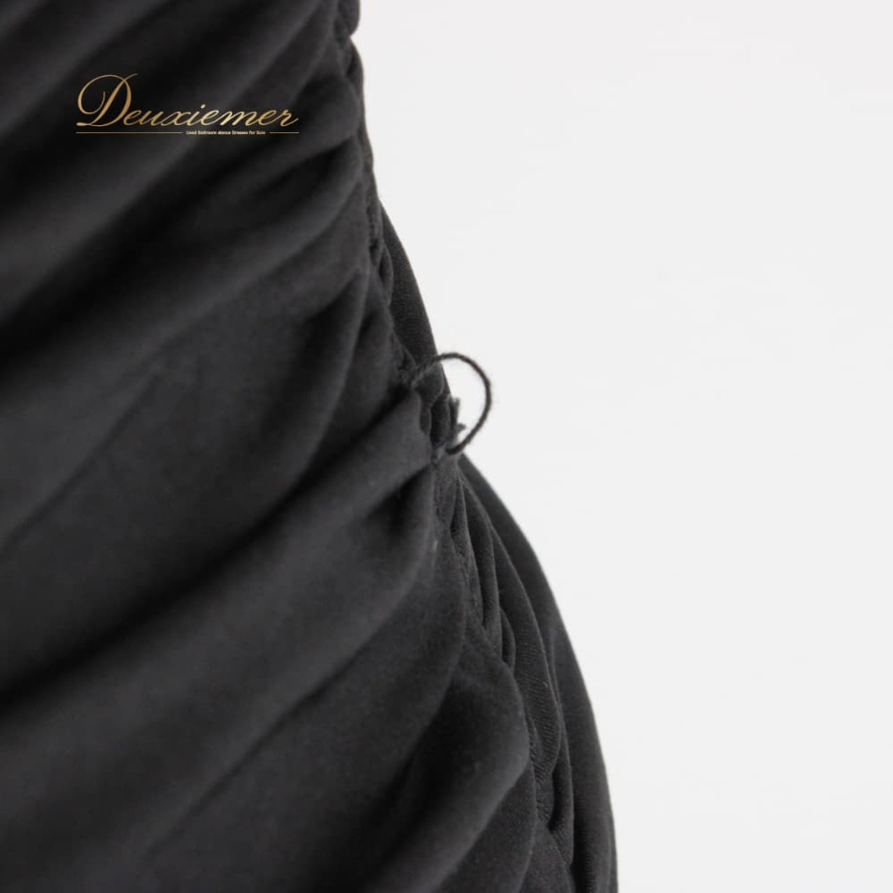 社交ダンス 衣装 スタンダード ドレス ワンピース パーティドレス レディース Fantasy 黒 ブラック系 ラインストーン レース 長袖 上品 スタンダードドレス フォーマル ワンピースドレス 社交ダンスワンピース 競技ダンス 黒レース ブラックレース ラインストーン装飾 ビジュー 光る ラメ風 きらきら クラシック 綺麗め 大人 シンプルエレガント ハイネック風 タイトスカート フレアスカート 膝丈ロング相当 ダンス衣装 9号 相当 ポリエステル混 着痩せ すっきり きれいシルエット