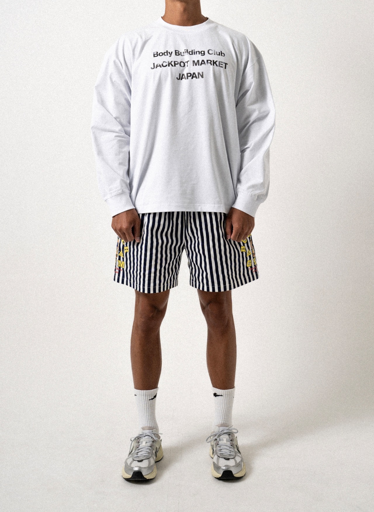 グラフィックロングスリーブTシャツ 1