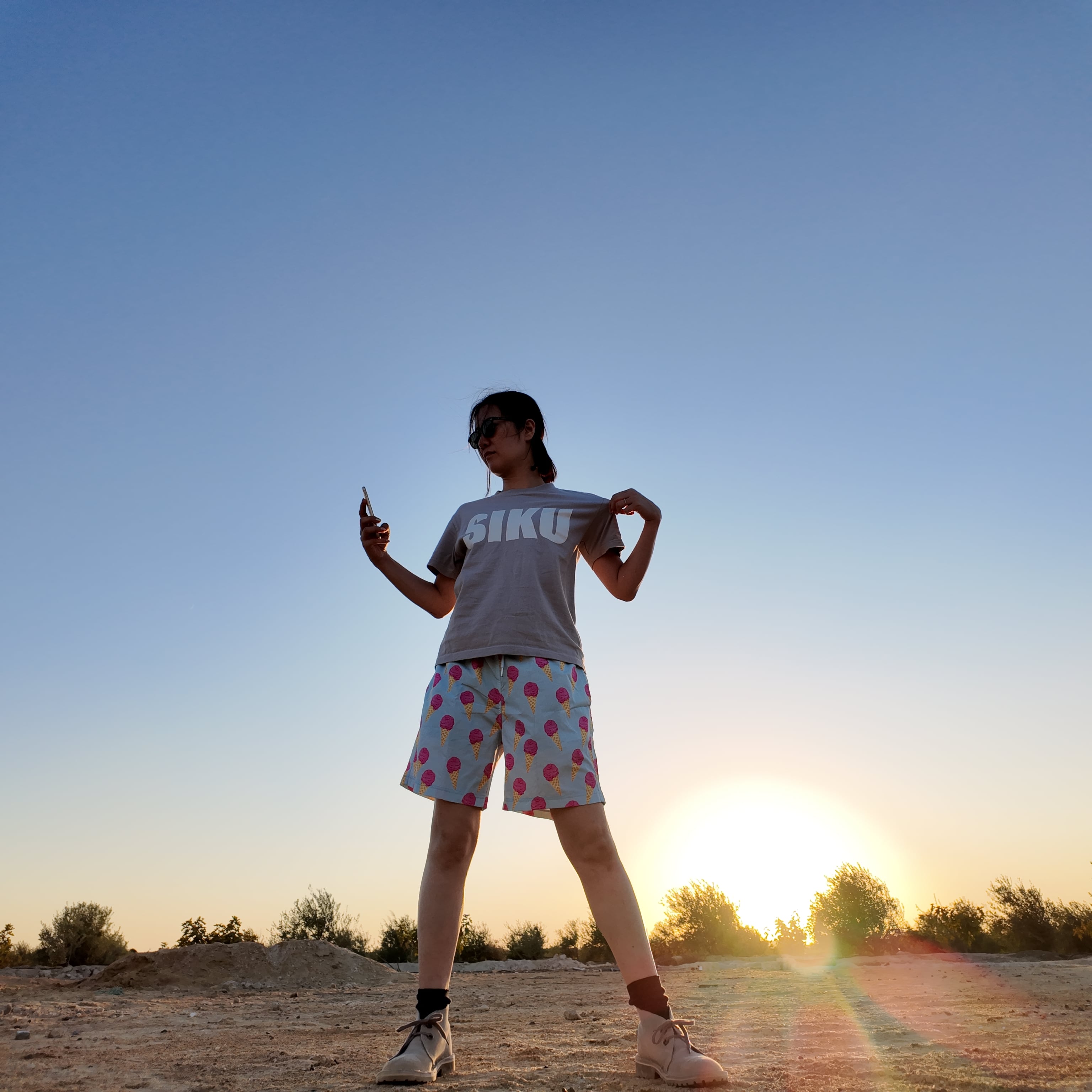 SIKU Tシャツ=gray=