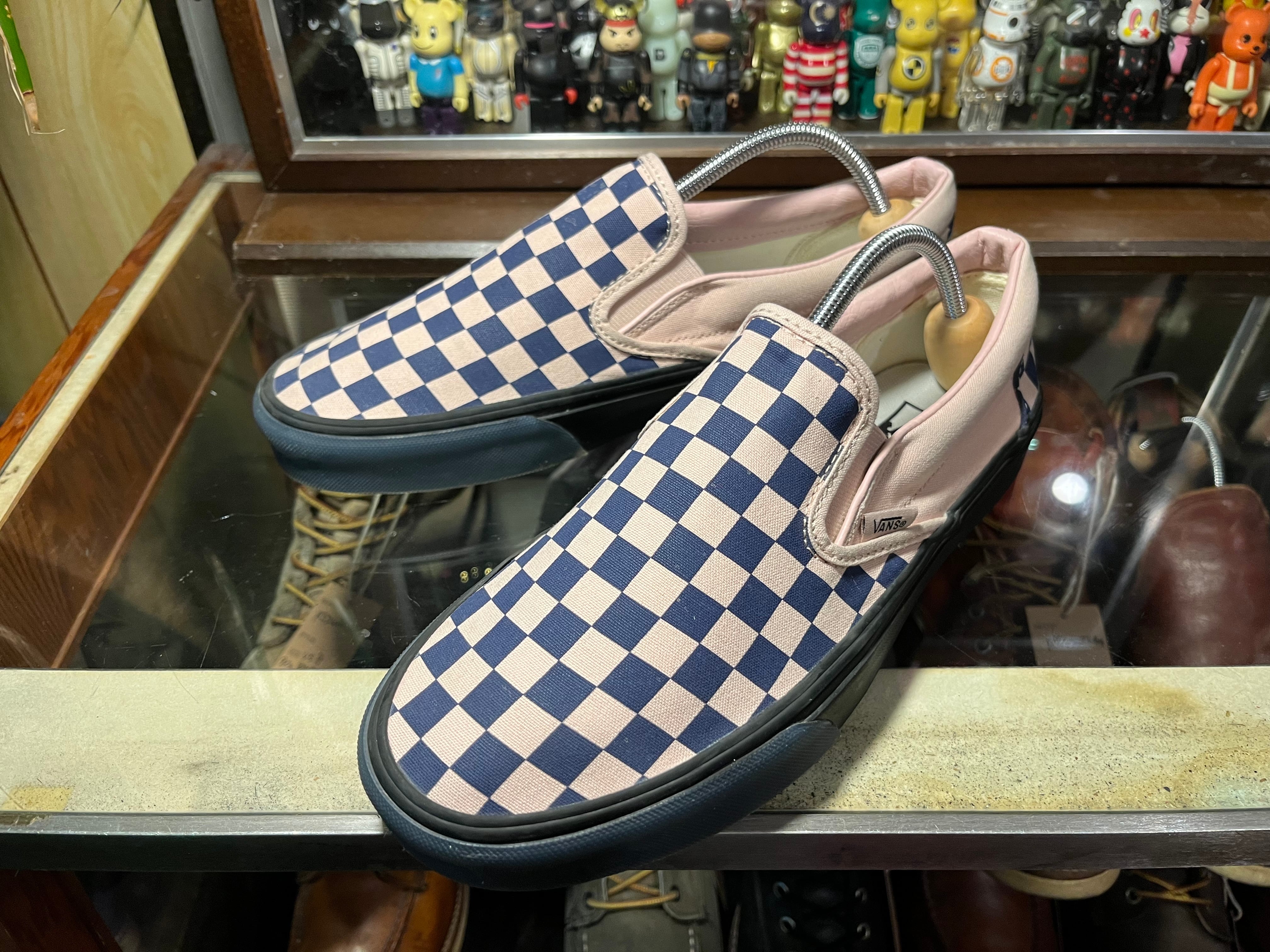USED SNEAKERS KAI