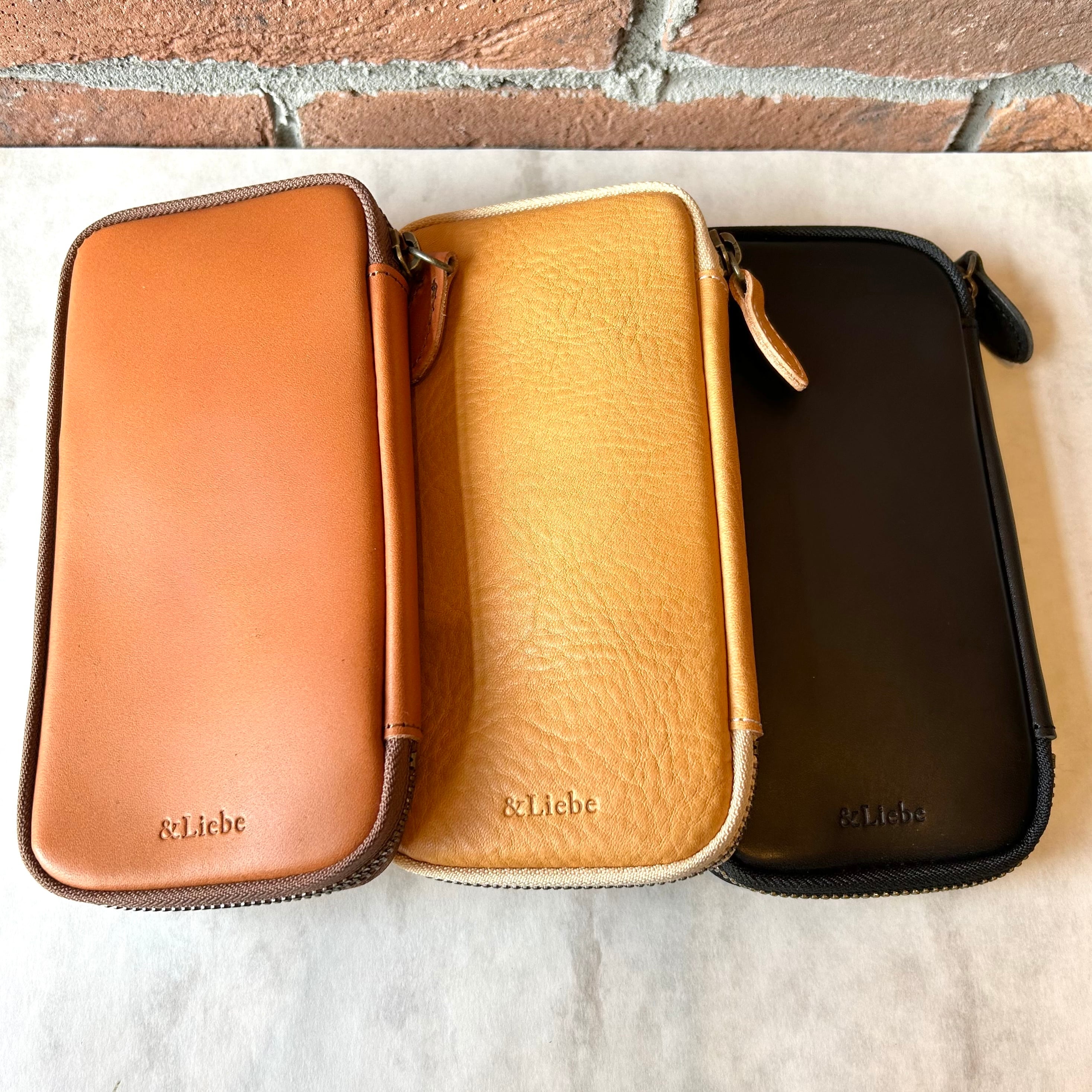 ＆Liebe「大切な6本を守って、眺めるジップペンケース（栃木レザー
