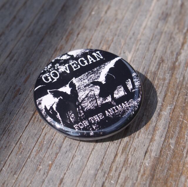 缶バッジ 32mm (白黒豚さん) | vegan shop FREE