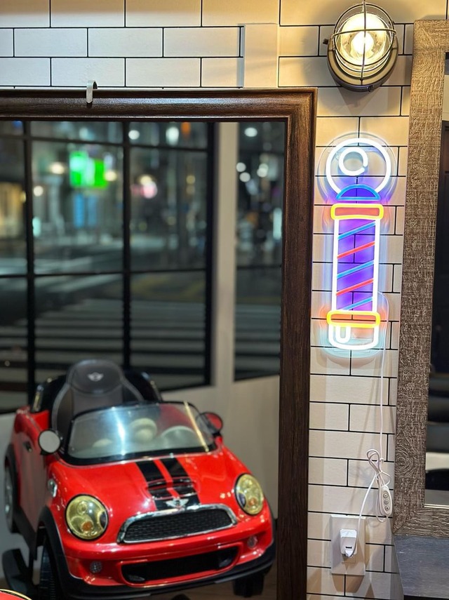 ♪商品入替のためお得です♪LEDネオンサイン　サインポール　高さ45ｃｍ　USB電源