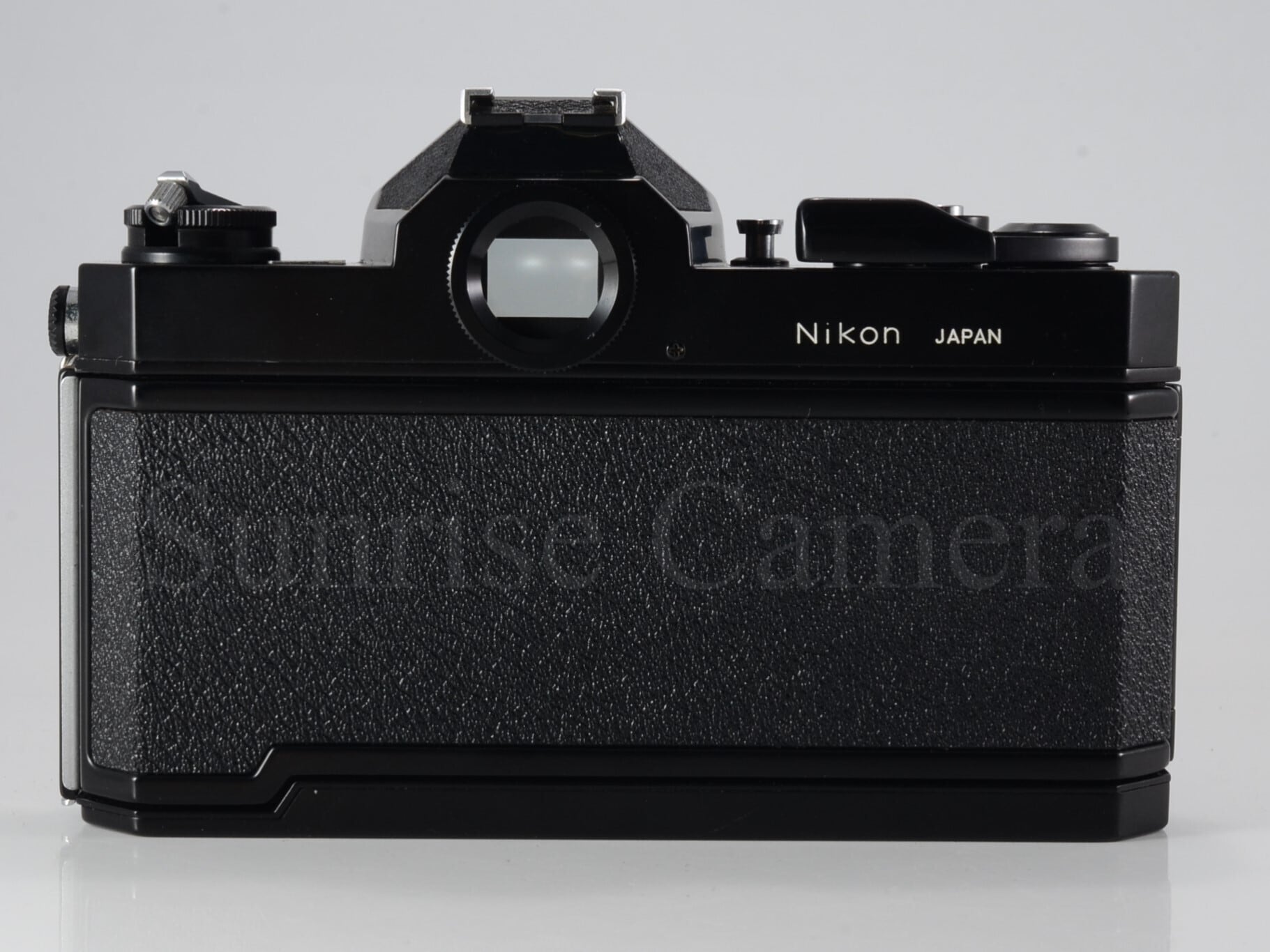 中古】Nikon Nikomat FT2 ブラックボディ 整備済 ニコマート ニコン