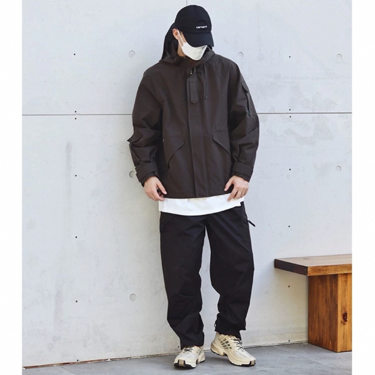 Tapered silhouette zipper pocket pants 0299 - 10