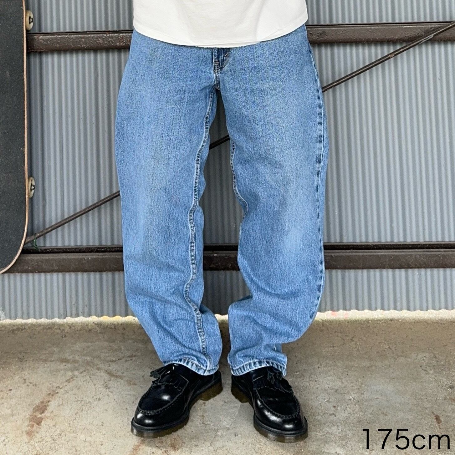 W33×L30】Levi