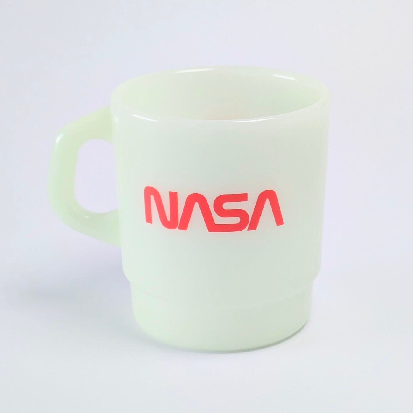 【 STACKING MUG / スタッキングマグ 】NASA（ナサ）/ ASTRO / glow-in-the-dark（蓄光）プラカップ / MUG / ミルキーマグ / 積み重ねられるマグ〚アメリカン雑貨 アメトイ〛