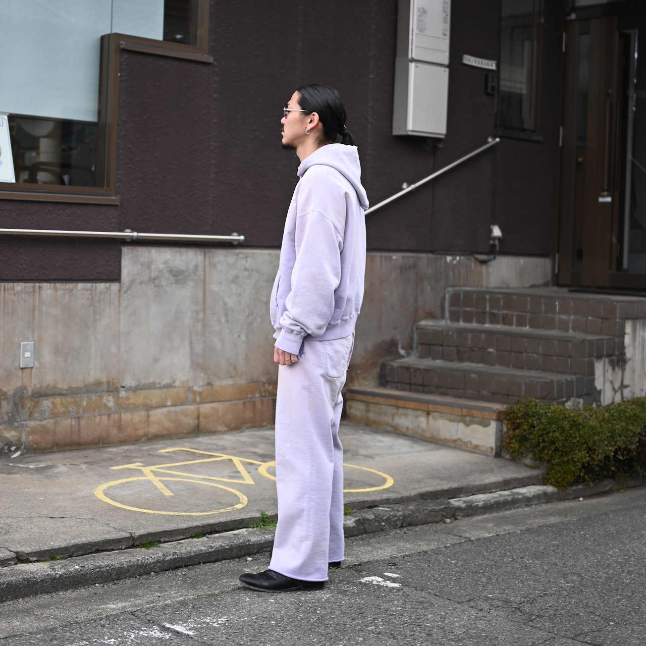 BOWWOW1990年代スウェットの中でも評価の高いラベンダーカラーのスウェットセットアップ