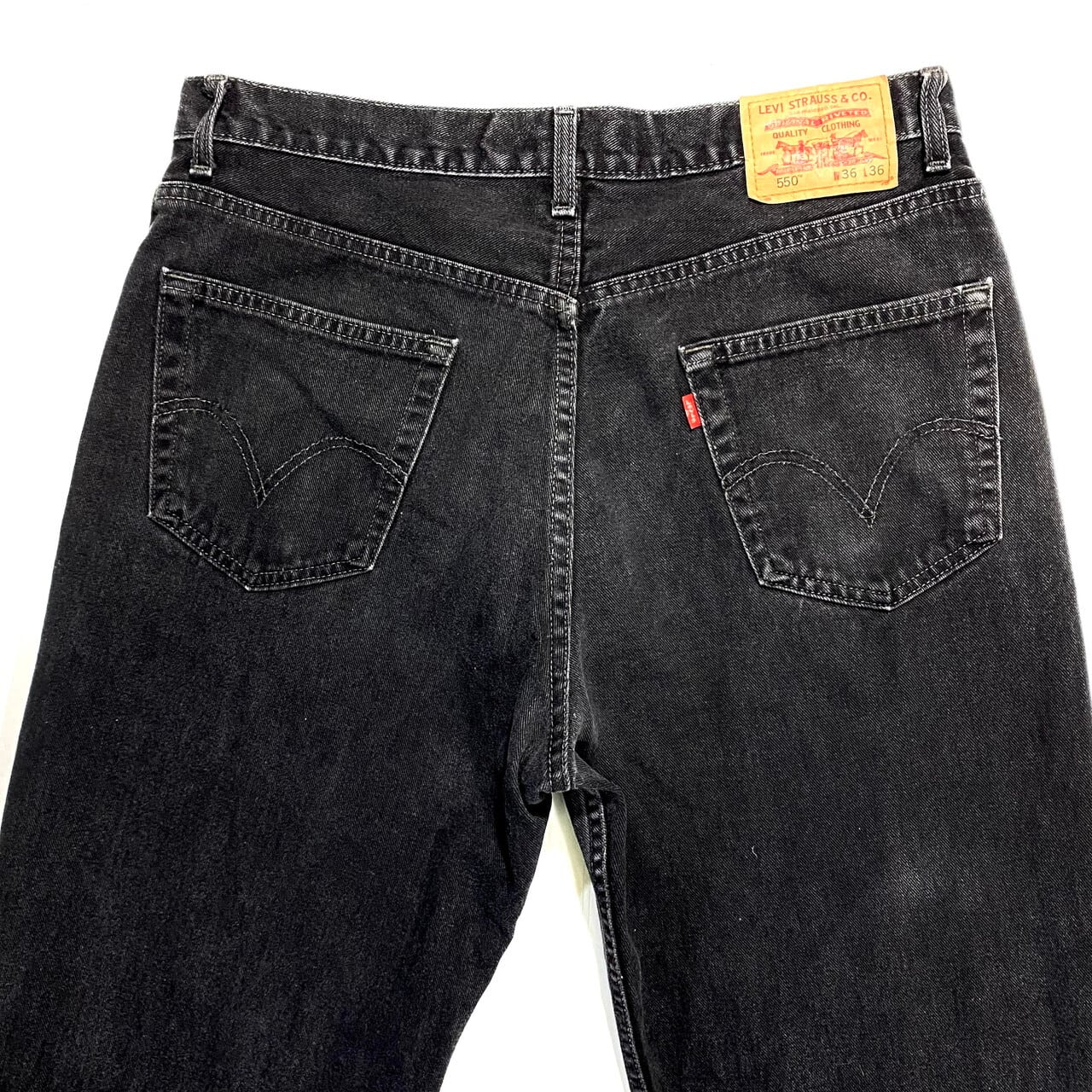 Levi's リーバイス 550 RELAXED FIT ブラック デニムパンツ 黒 メンズW36 古着 ブラック  黒色【デニムパンツ】【AL2110】 | cave 古着屋【公式】古着通販サイト