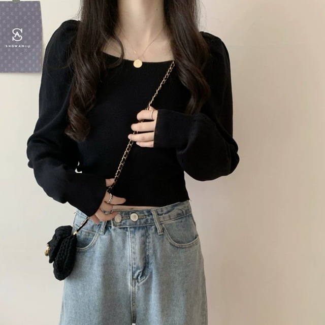 トップス シャツ クロップド丈 袖あり 長袖 パフスリーブ スクエアネック 襟なし お得 かわいい 大人可愛い おしゃれ お洒落 大人女子 ラブリー キュート ガーリー ベーシック 無地 春 秋 冬 ロングシーズン 10代 20代 30代 レディース 女性用 学生 デート お出かけ 女子会 お茶会 ランチ ショッピング 休日 着回し 普段使い 重ね着 オルチャン 韓国系 モテ 脚長 プチプラ 二の腕カバー スタイルアップ 華奢見え S M L 小さいサイズ 大きいサイズ  ブラック