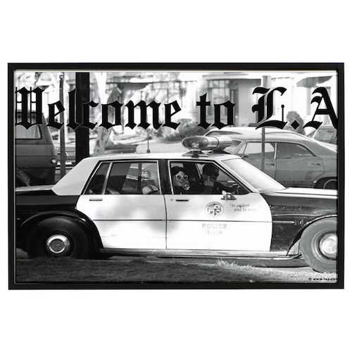 【Welcome to L.A. Cop Giving The Finger】カリフォルニアアートフレーム　Caifornia Art