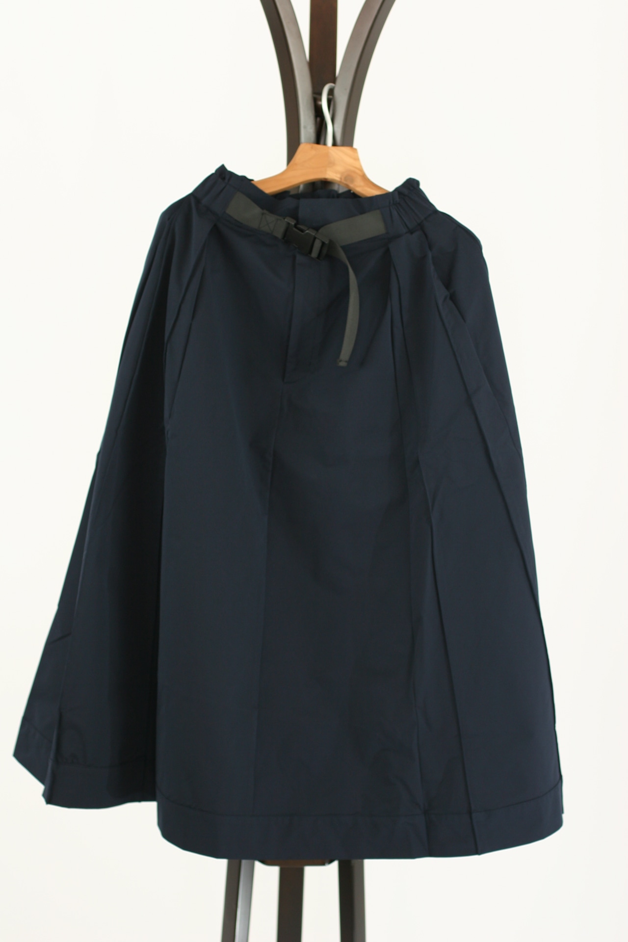 【Parc.1】Gather Tops & Taffeta skirt SET UP(108-076327)