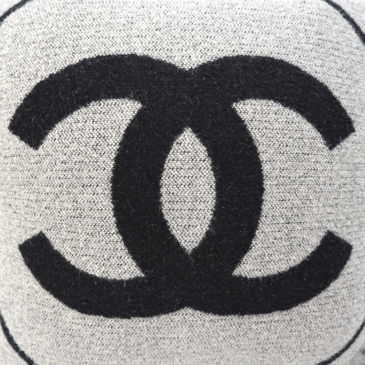 CHANEL シャネル クッション ココマーク ブラック グレー レディース