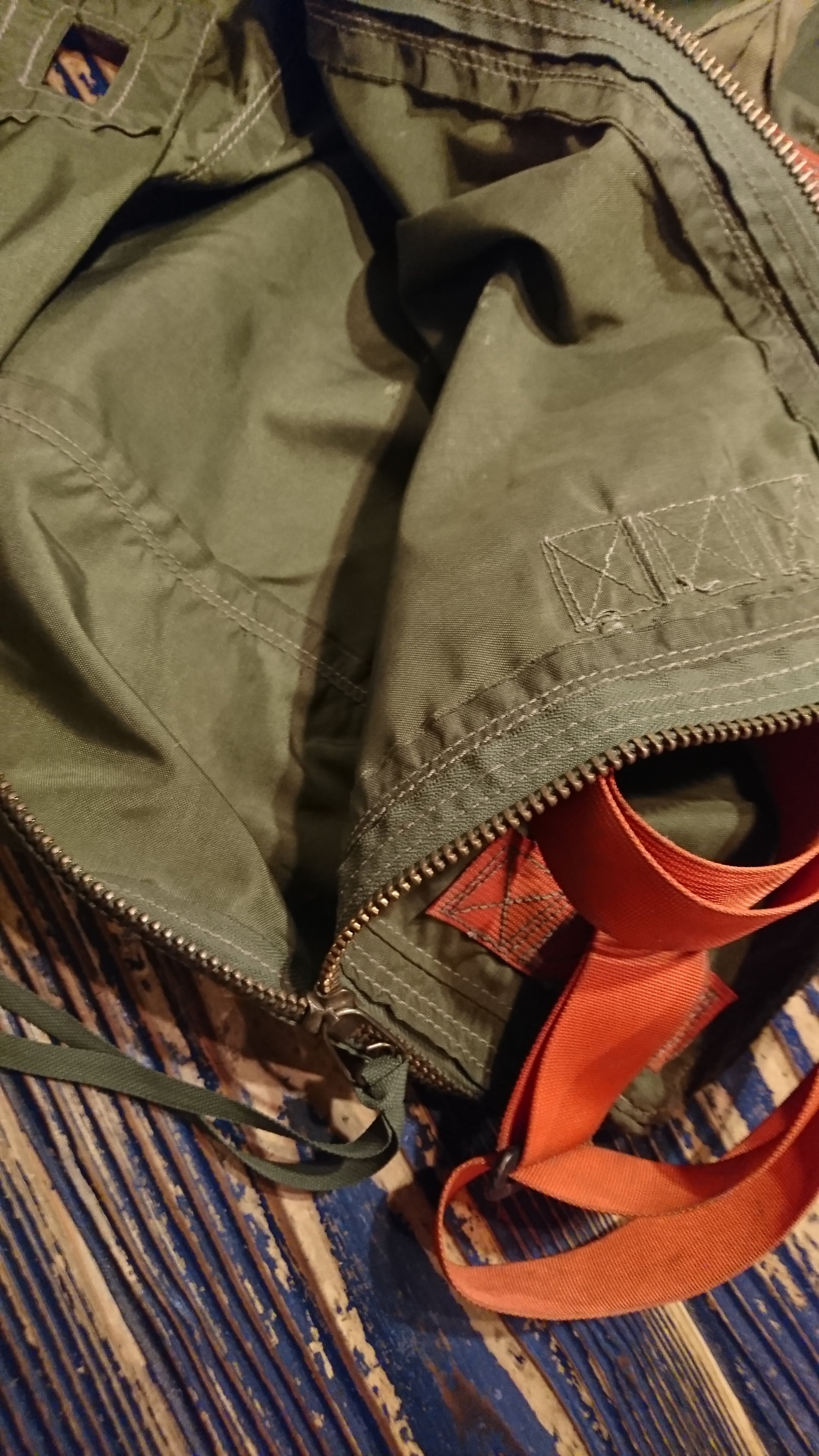 1986 US ARMY SURVIVAL KIT BAG | BOW & ARROW WEB STORE