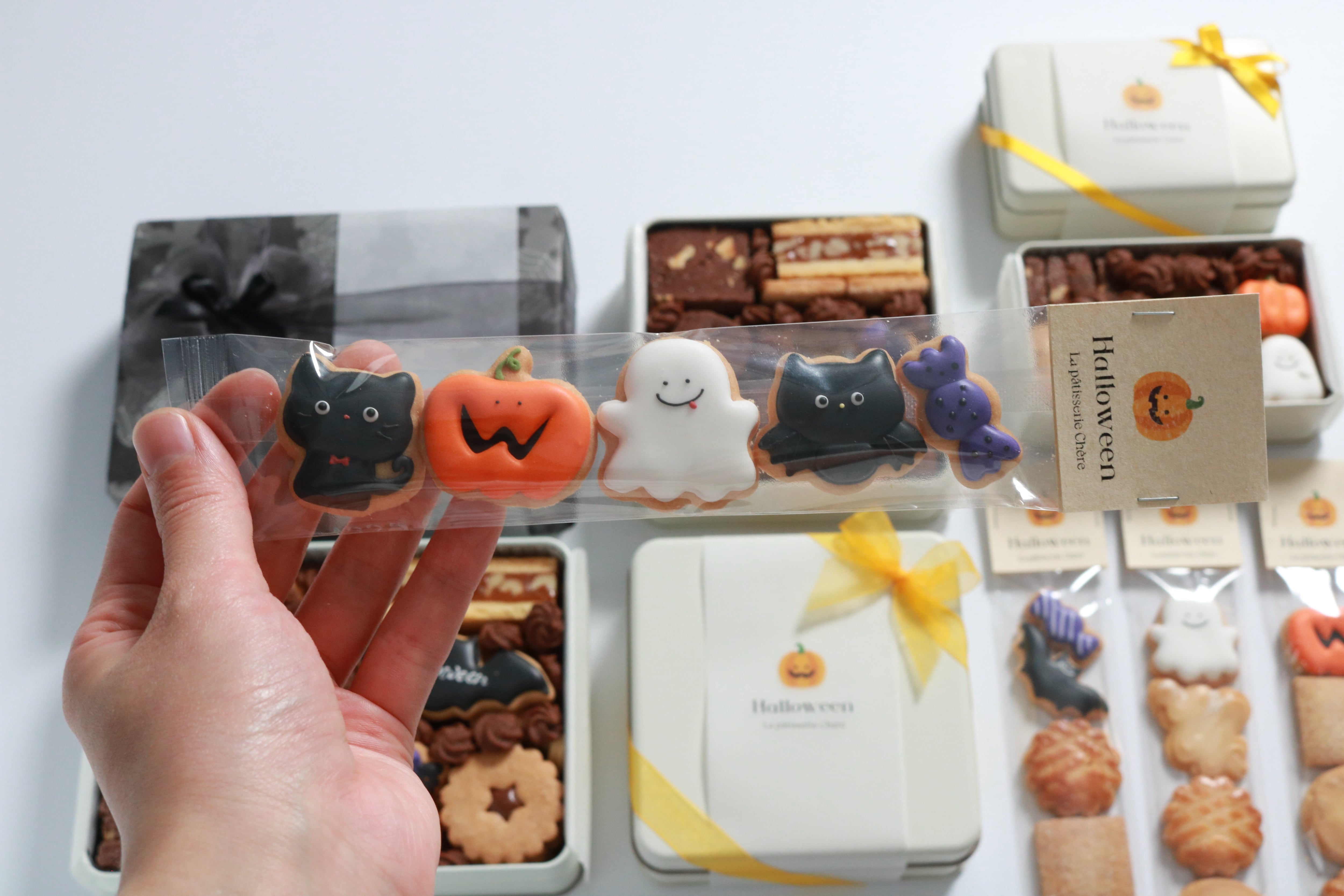 わいわいハロウィンのクッキー♡セット ハロウィンクッキー缶 クッキー fu.u.mi 通販 16477992｜Creema