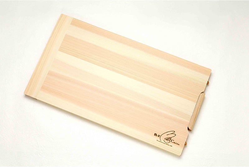 四万十桧　スタンド付 軽量まな板 Sサイズ　＃37210